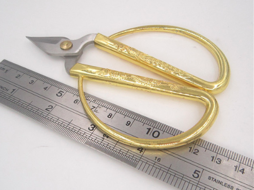 Embroidery Scissors - Gold Twin Dragons Large